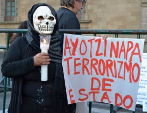 Marcha Ayotzinapa 8 oct 179 (Small)