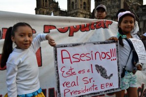 Marcha Ayotzinapa 8 oct 225 (Small)