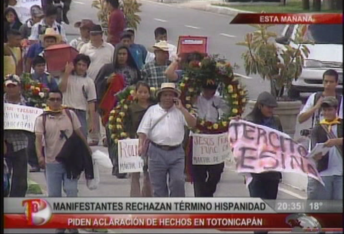 Totonicapan-manifestazione.jpg