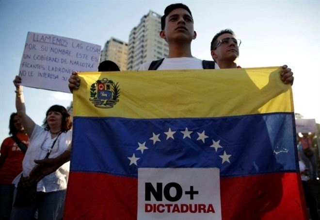 No más dictatura